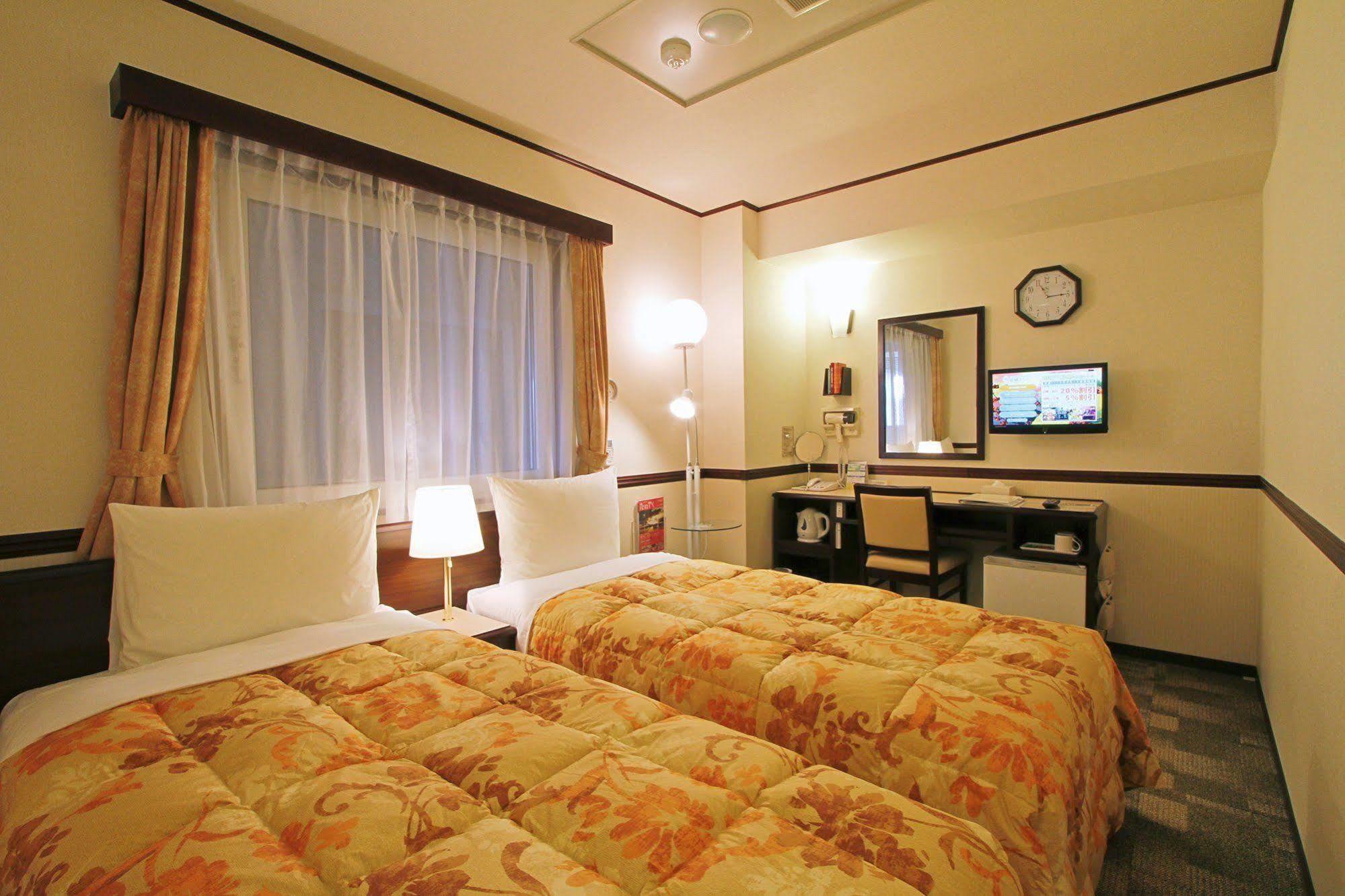 Toyoko Inn Sakudaira-Eki Asama-Guchi Εξωτερικό φωτογραφία